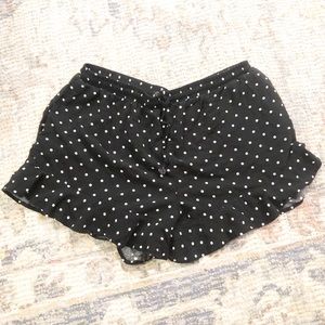 Black & White Polka Dot Shorts M